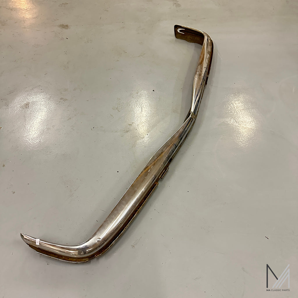 Mercedes-Benz W114 W115 /8 Stoßstange Chrom gebraucht – Ansicht 4