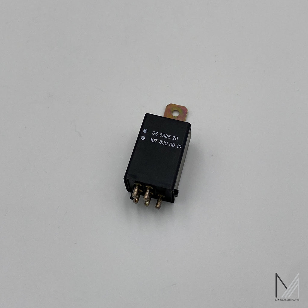 Mercedes-Benz R107 W107 Heckscheibenheizung Relais NOS – A1078200010