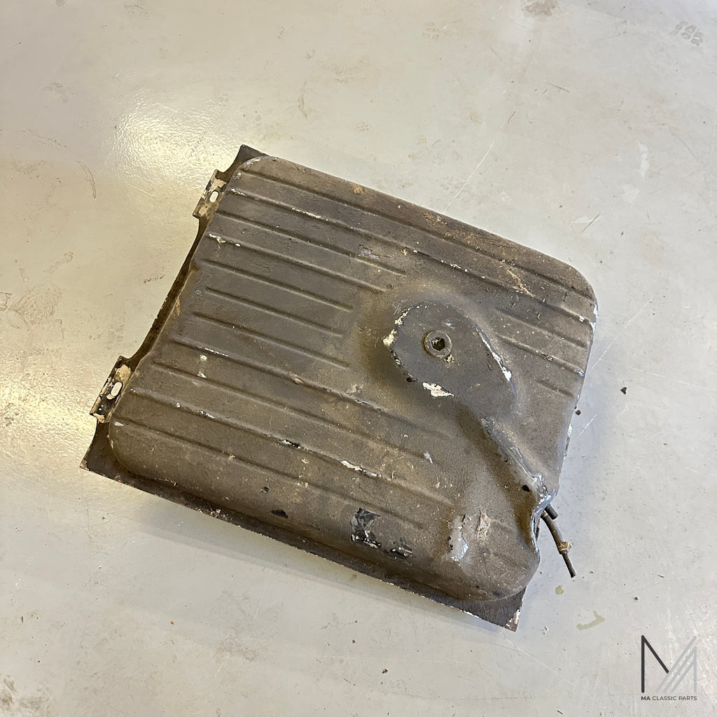Mercedes-Benz W114 W115 /8 Kraftstofftank Tank mit Tankgeber – Ansicht 3