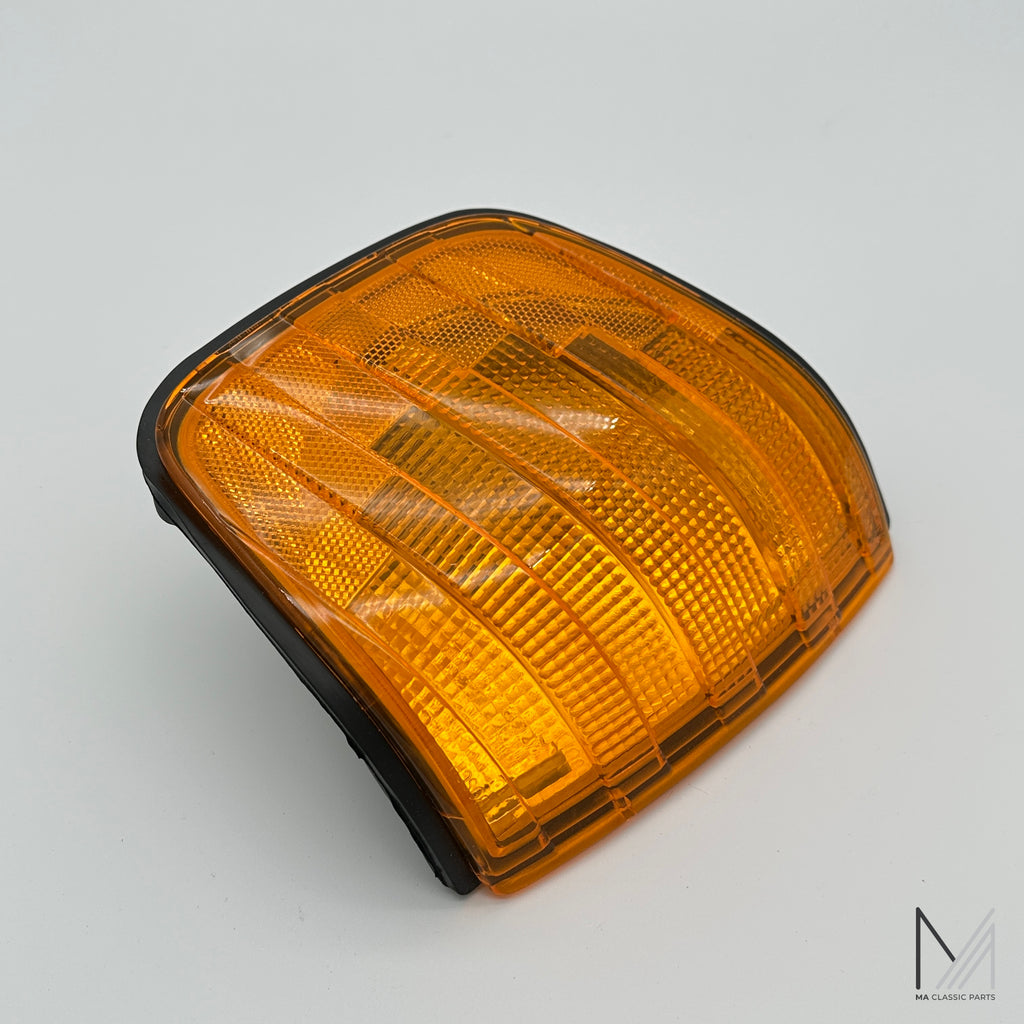 Mercedes-Benz W126 Blinker vorne links gebraucht – Bosch 1 305 233 081