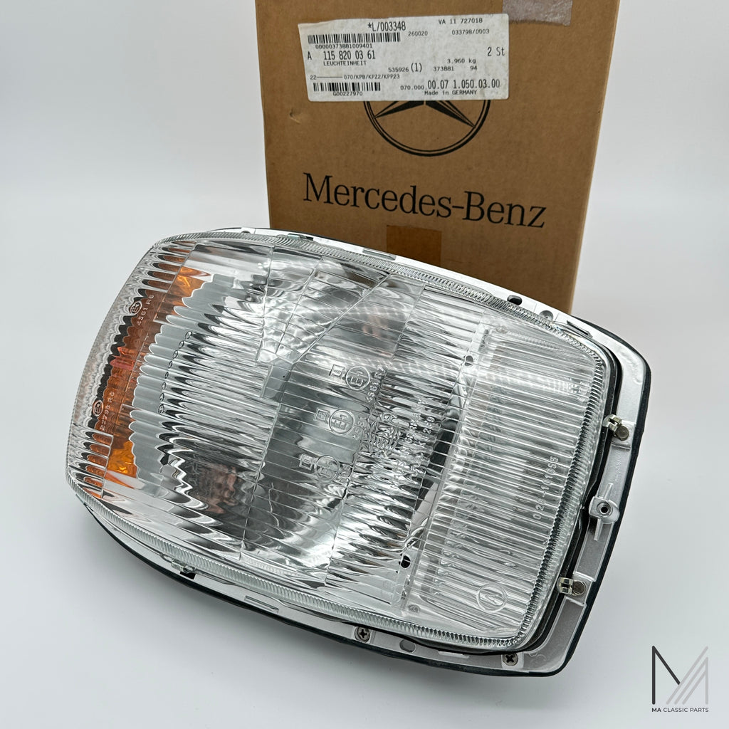 Mercedes-Benz /8 W114 W115 Scheinwerfer A 115 820 03 61 Hella NEU – A1158200361