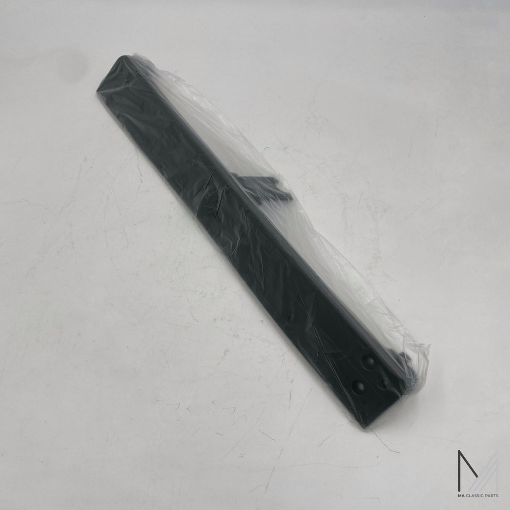 Mercedes-Benz W220 Kennzeichenblende NOS – A2208850581