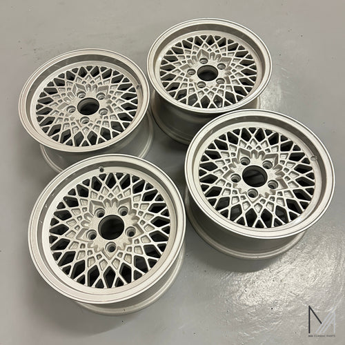 AMIL Kreuzspeichen Alufelgen Satz 7x15 5-Loch Mercedes Made in Belgium