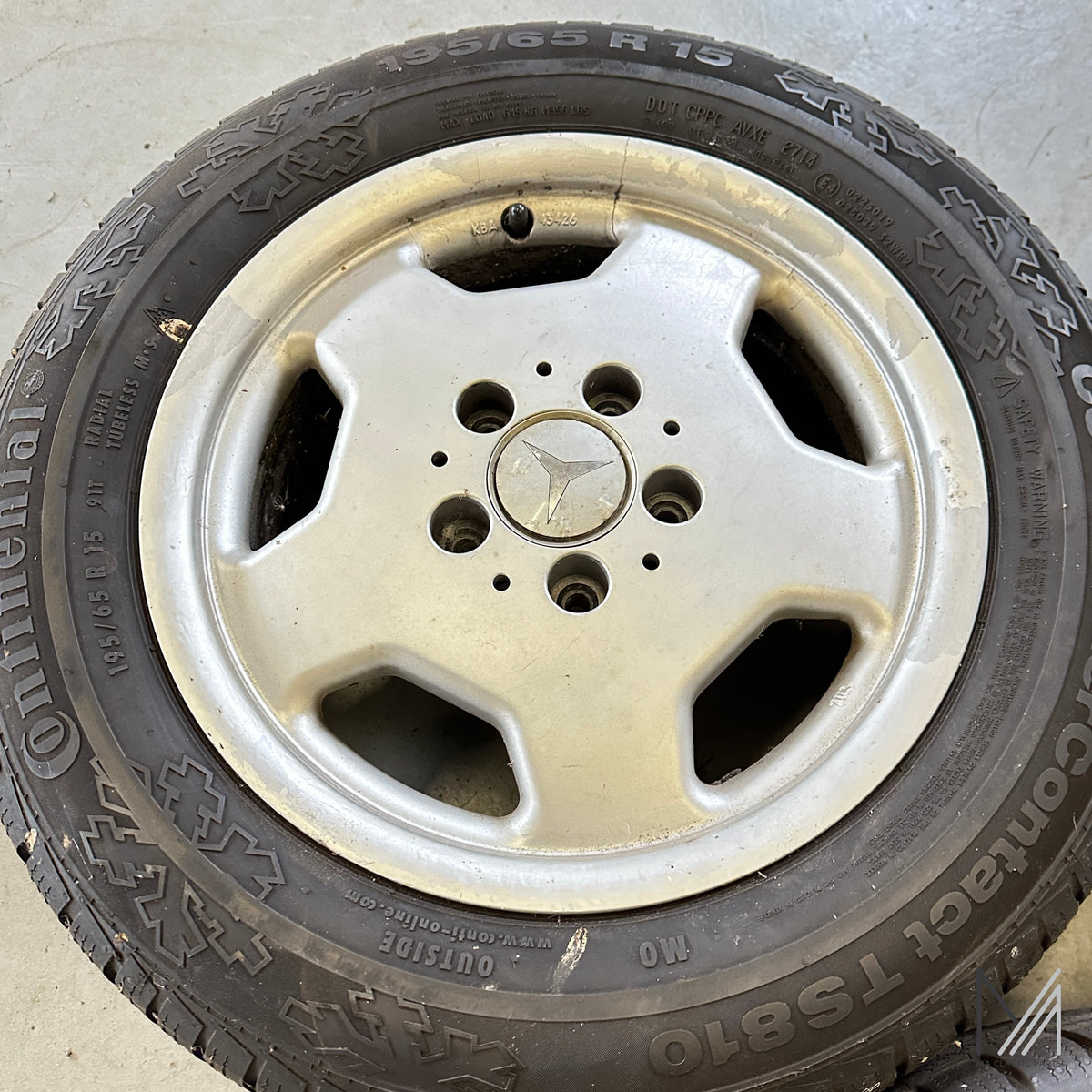INTRA Alufelgen 3 Stück 7x15 KBA43126 Mercedes mit Winterreifen 195/65 R15 – Ansicht 3