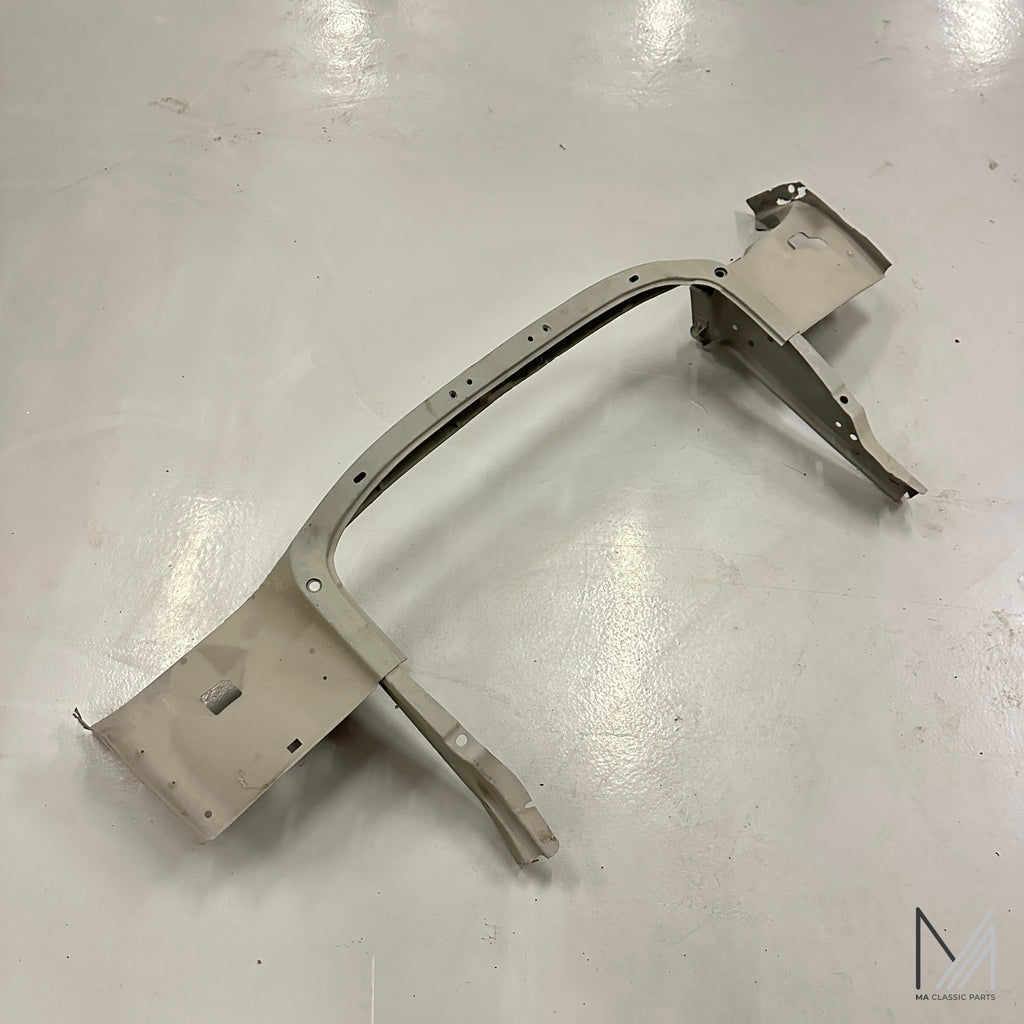 Mercedes-Benz W114 W115 /8 Schlossträger Frontgerüst grundiert