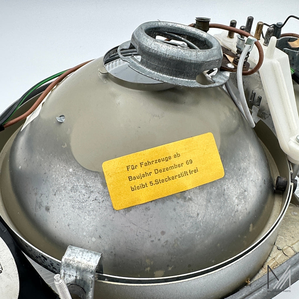 Mercedes-Benz /8 W114 W115 Hella Scheinwerfer 1ER 001 166-00 Europa – Ansicht 4