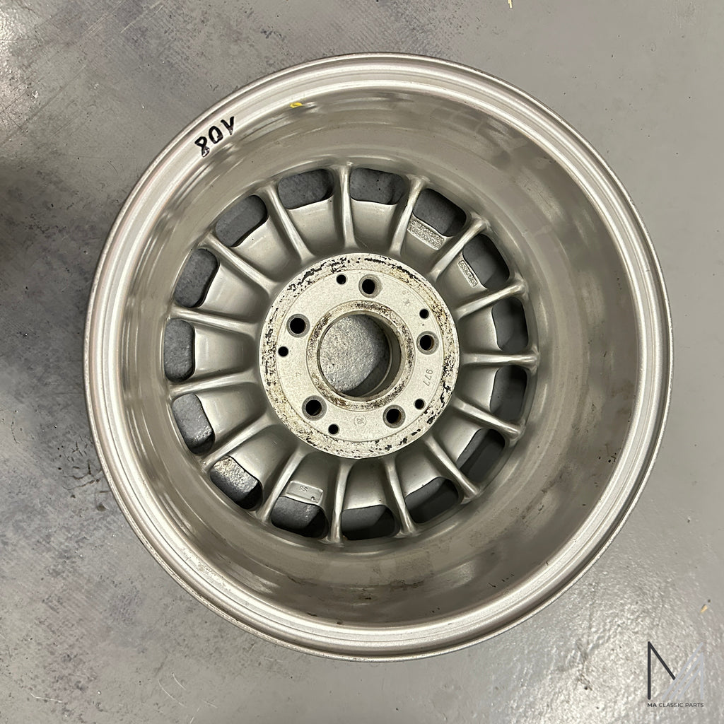 Mercedes-Benz Barock Felge 6x14 ET30 A1084000902 W108 W114 W123 – Ansicht 2