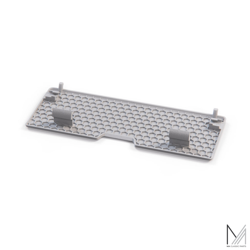 W201 190E 16V Cosworth EVO Abdeckung Abschlepphaken NEU – A2018800205 – Ansicht 2