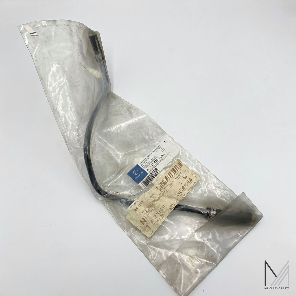 Mercedes-Benz W211 Kraftstoffleitung NOS – A2114701624