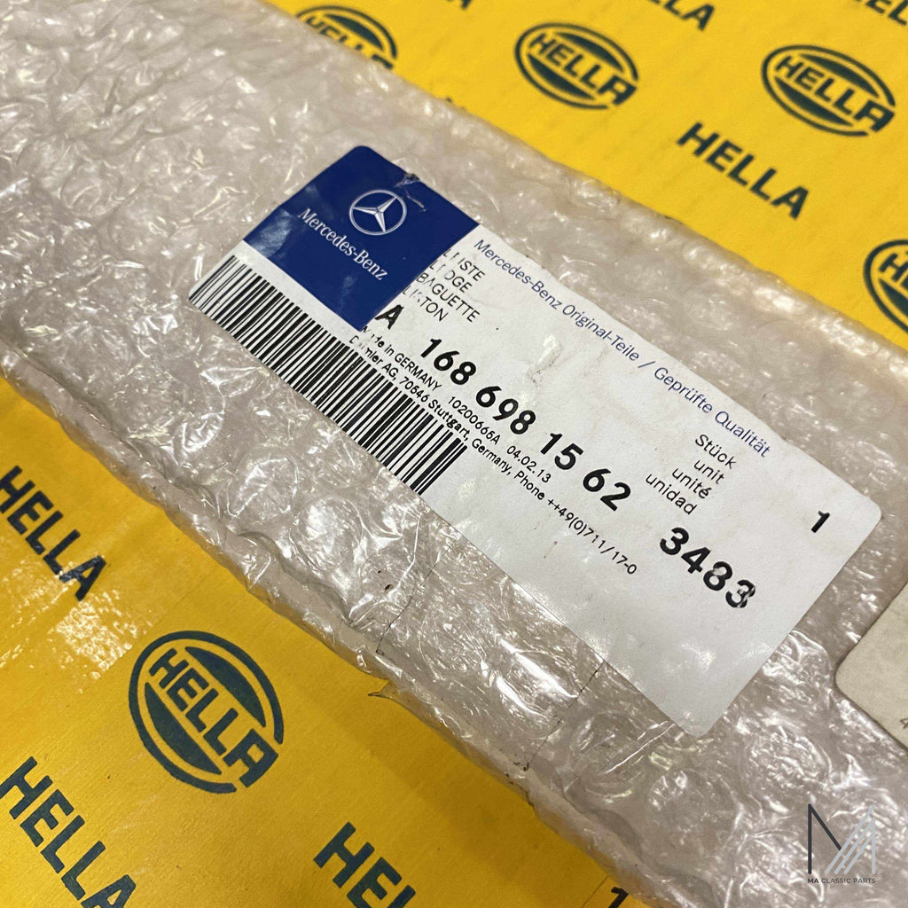 Mercedes-Benz W168 Türzierleiste NOS – A1686981562 – Ansicht 2