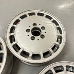 Mercedes-Benz W124 Alufelgen Satz 15-Loch Gullideckel 6,5x15 ET48 – A1244010802 – Ansicht 5