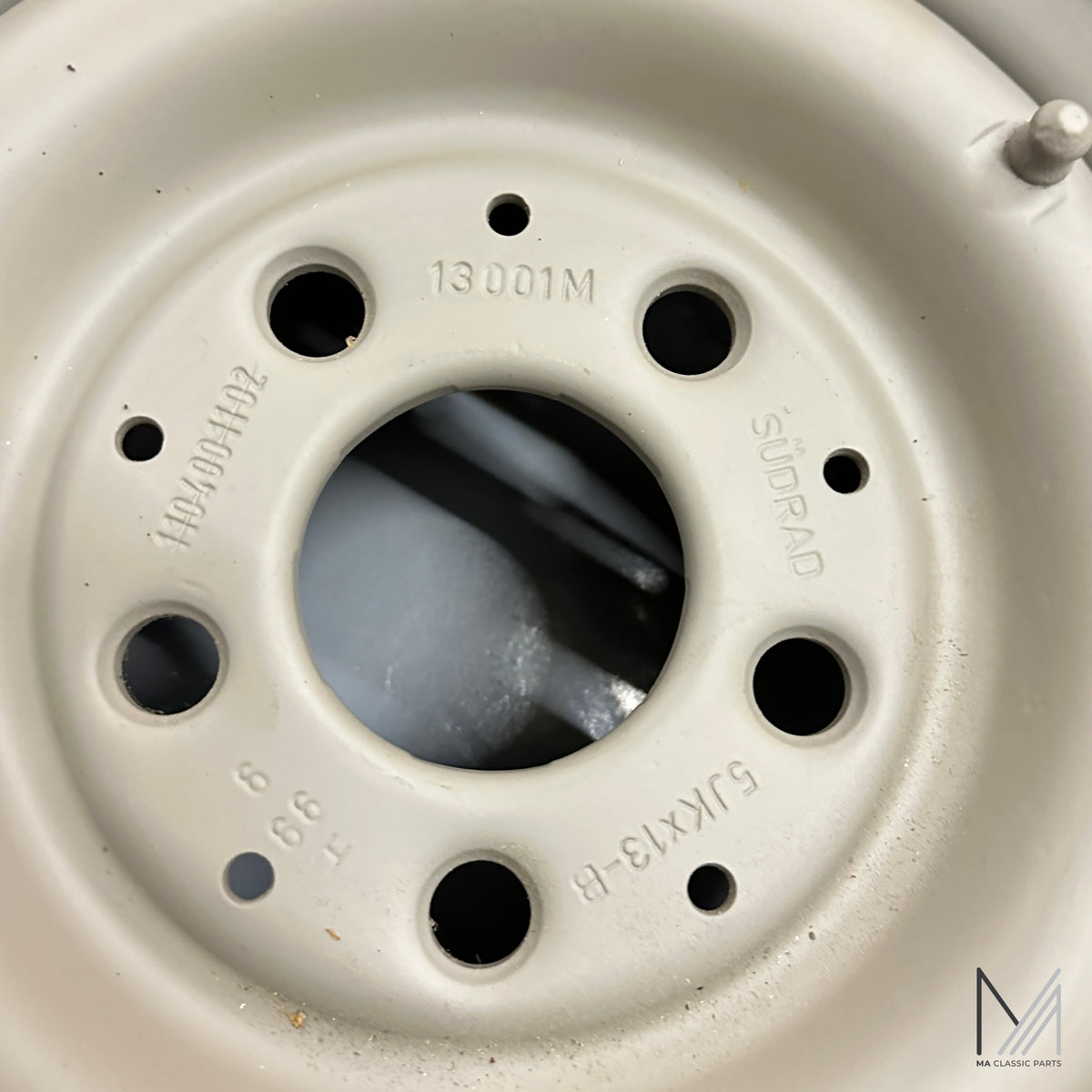 Mercedes-Benz W110 Stahlfelgen 3 Stk. 5Jx13 A1104001102 Heckflosse – Ansicht 4