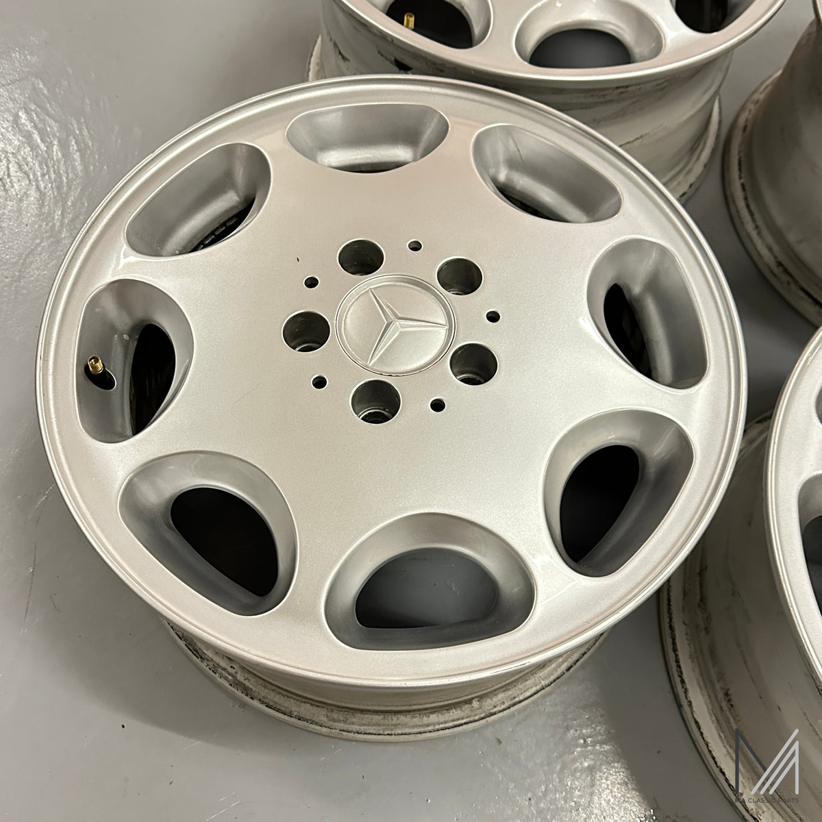 Mercedes-Benz W140 Alufelgen Satz 8-Loch 7,5x16 ET51 A1404000902 – Ansicht 3