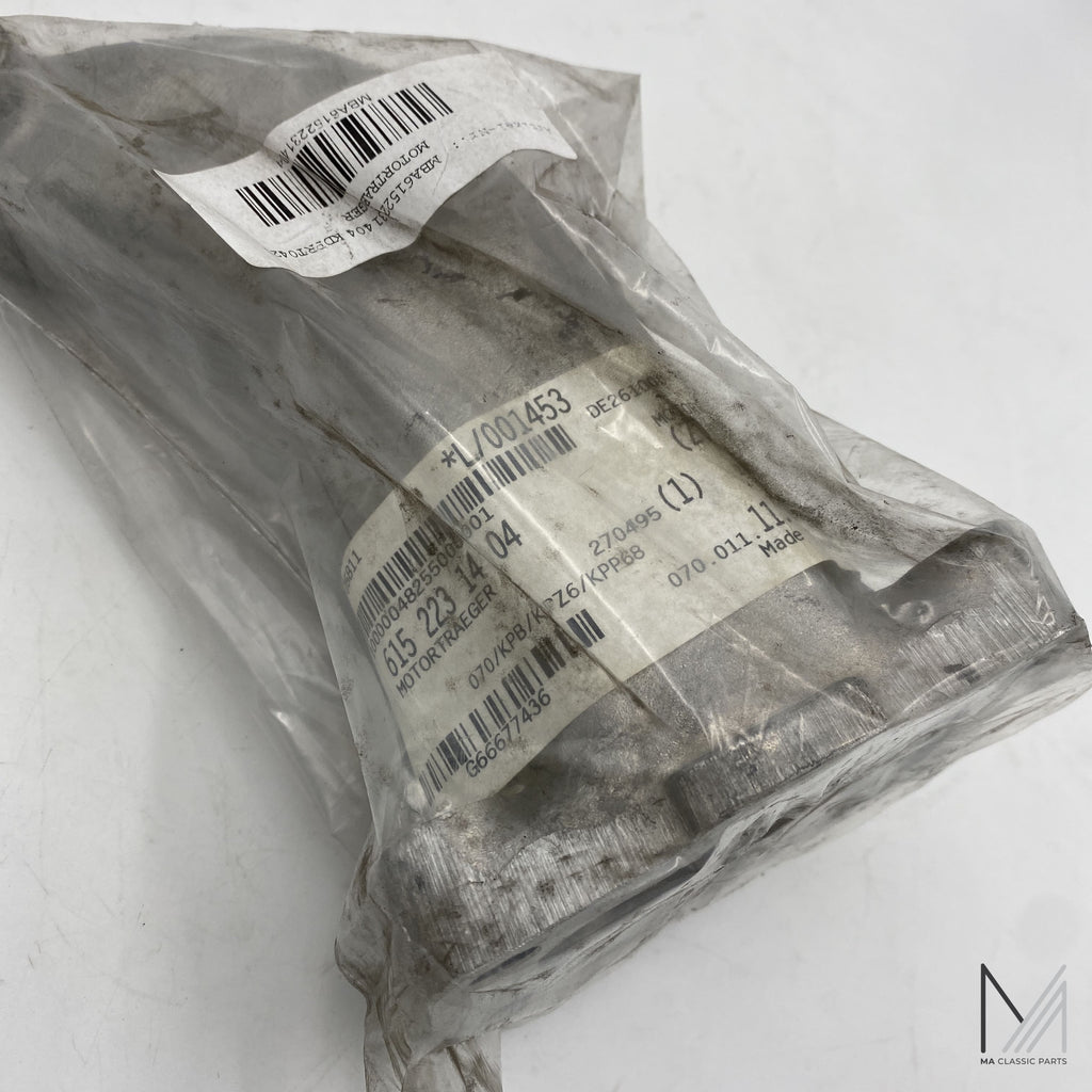 Mercedes-Benz W115 Motorträger NOS – A6152231404 – Ansicht 2