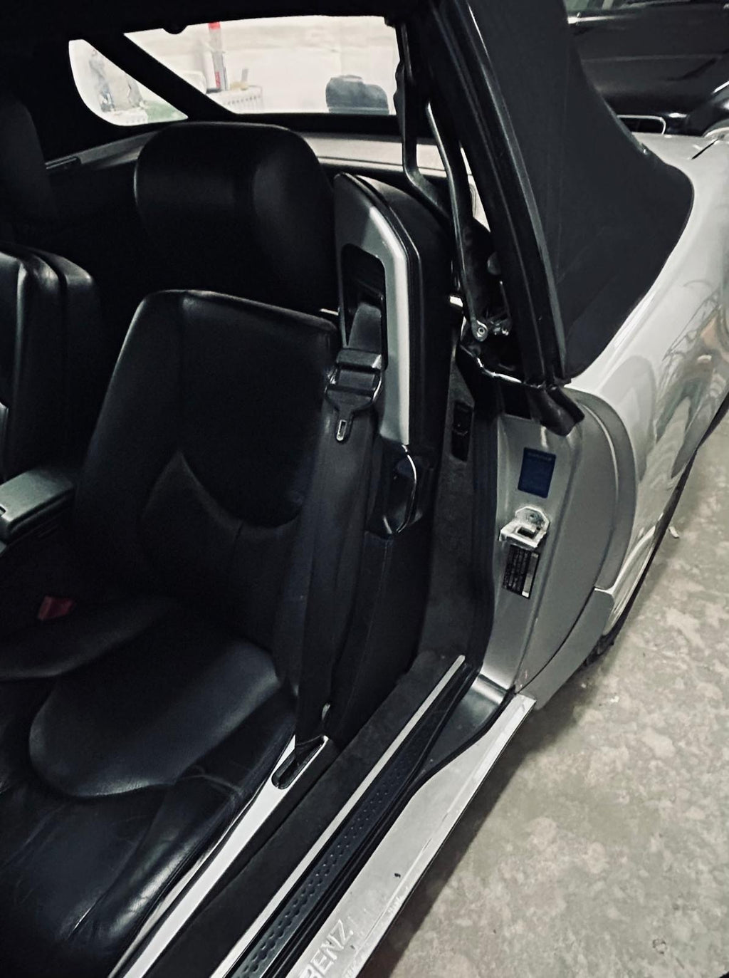 Mercedes-Benz R129 Sitz seitlich Verkleidung li. od. re. – A1299103118 – Ansicht 5
