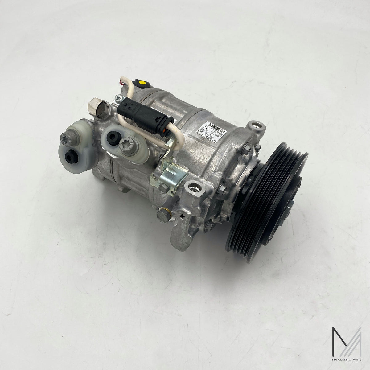 Mercedes-Benz Verdichter A0008305702 NOS