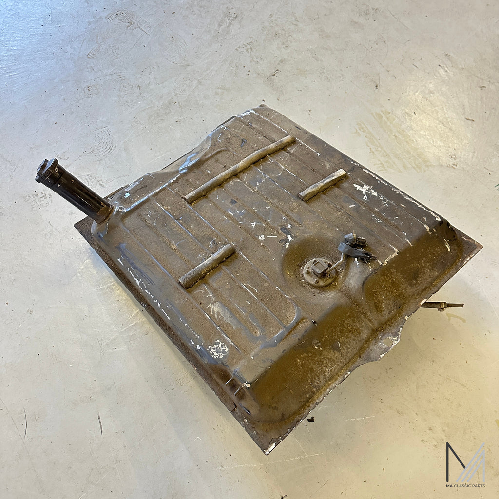 Mercedes-Benz W114 W115 /8 Kraftstofftank Tank mit Tankgeber