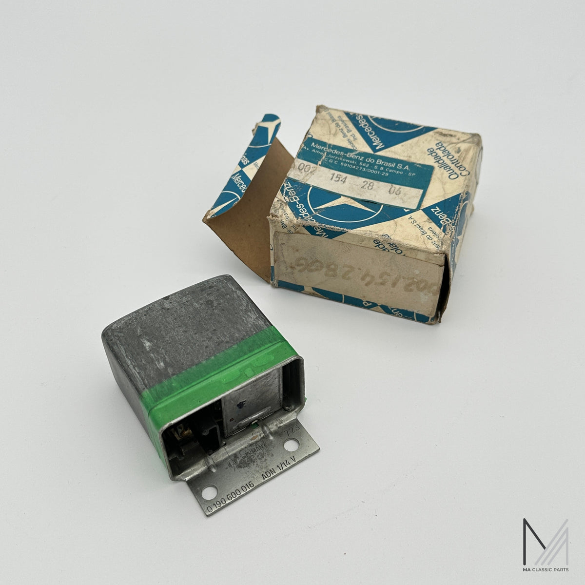 Mercedes-Benz Lichtmaschinenregler A002 154 28 06 Bosch 0 190 600 016 NOS – A0021542806