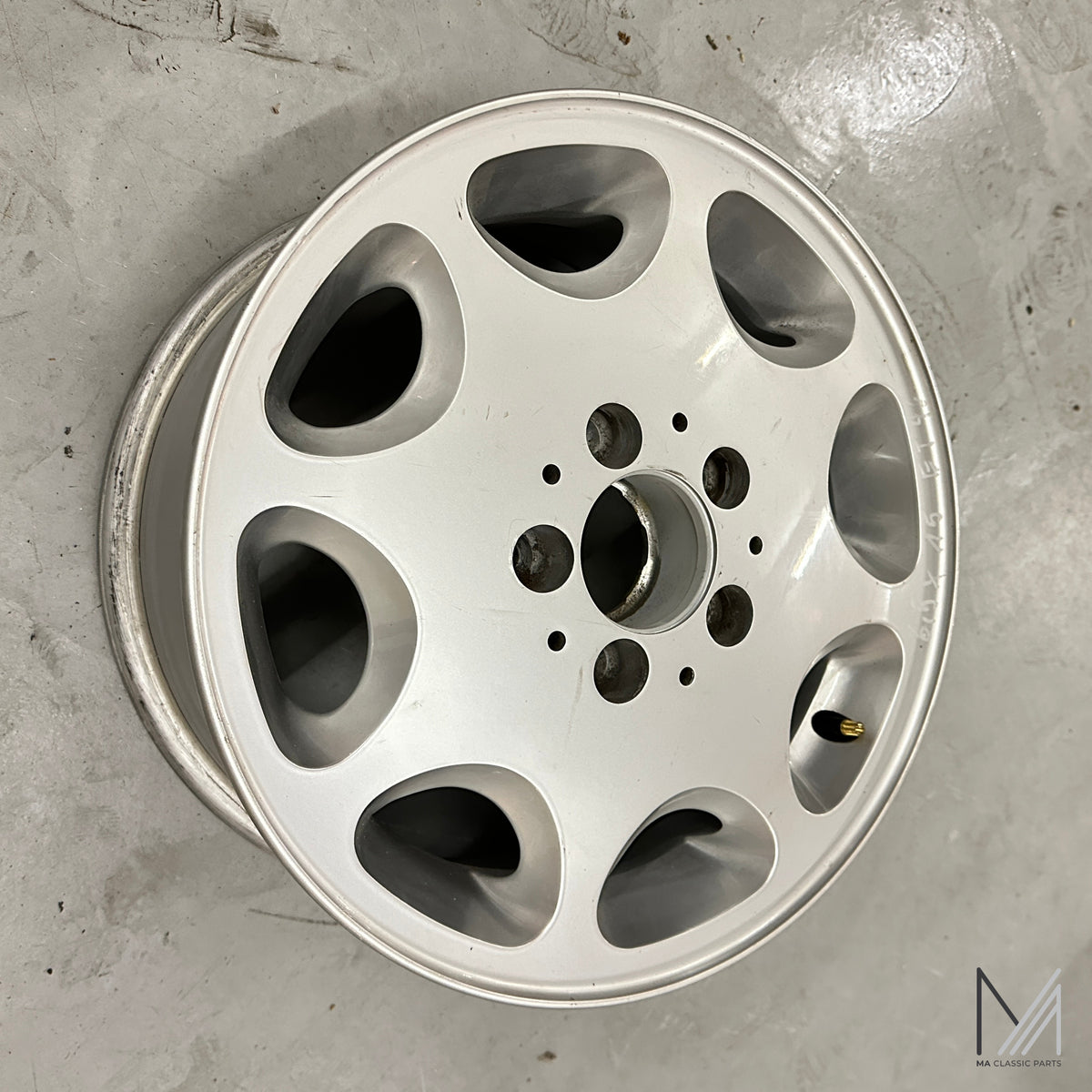 Mercedes-Benz W124 Felge 8-Loch 6,5x15 ET44 A1244011202