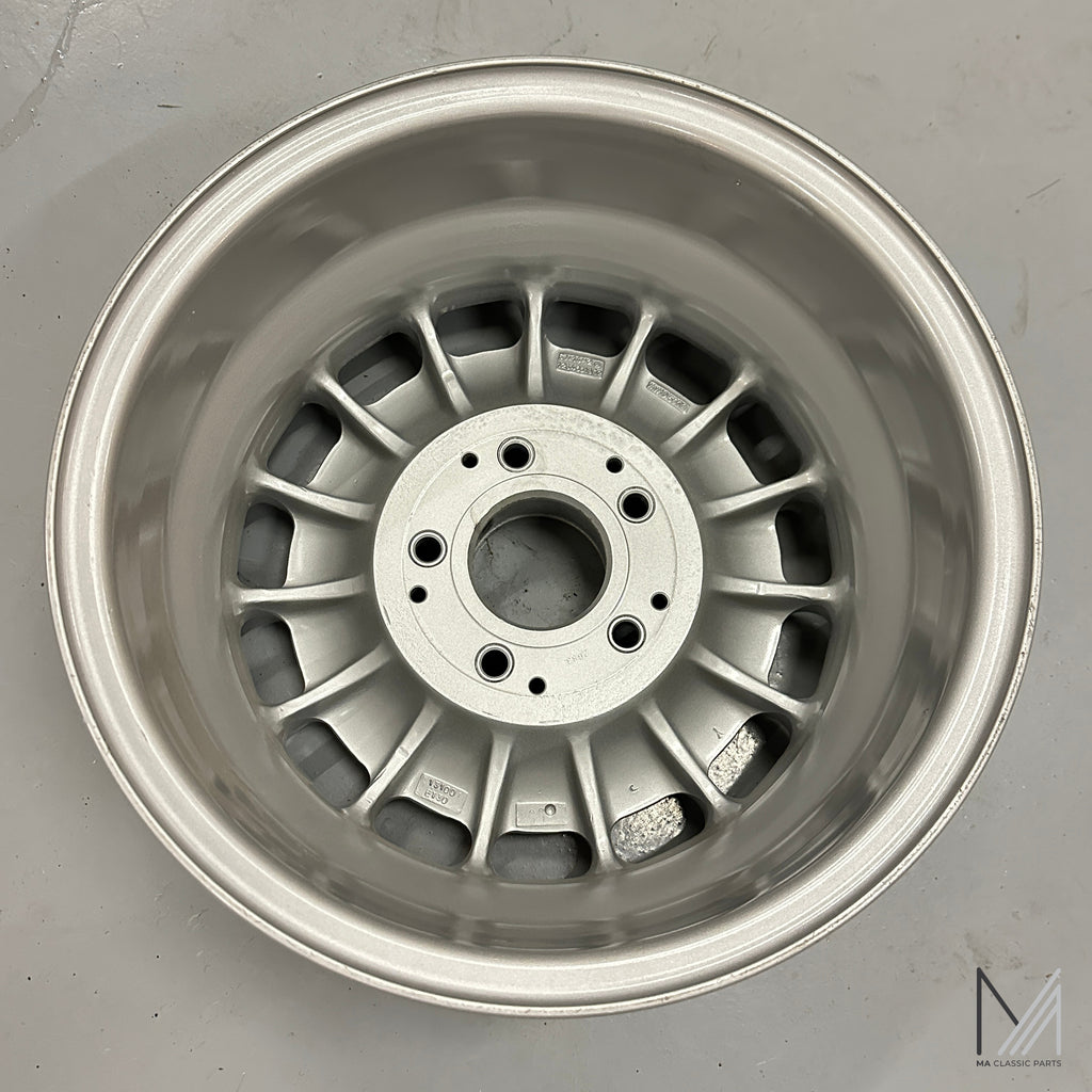Mercedes-Benz Barock Felge 6x14 ET30 A1264001902 W123 W126 – Ansicht 2