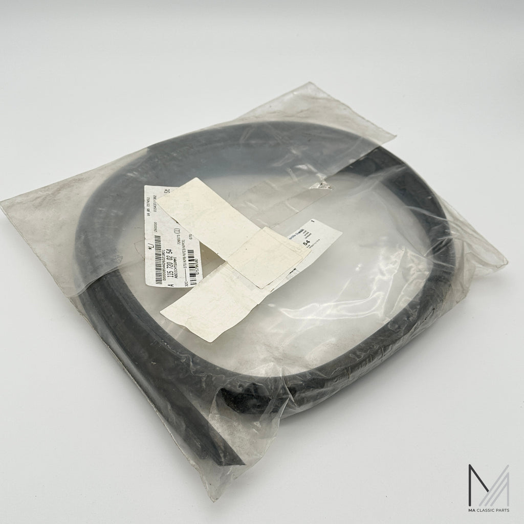 Mercedes-Benz /8 Coupé C114 Abdichtgummi A 115 720 02 54 rechts NOS – A1157200254