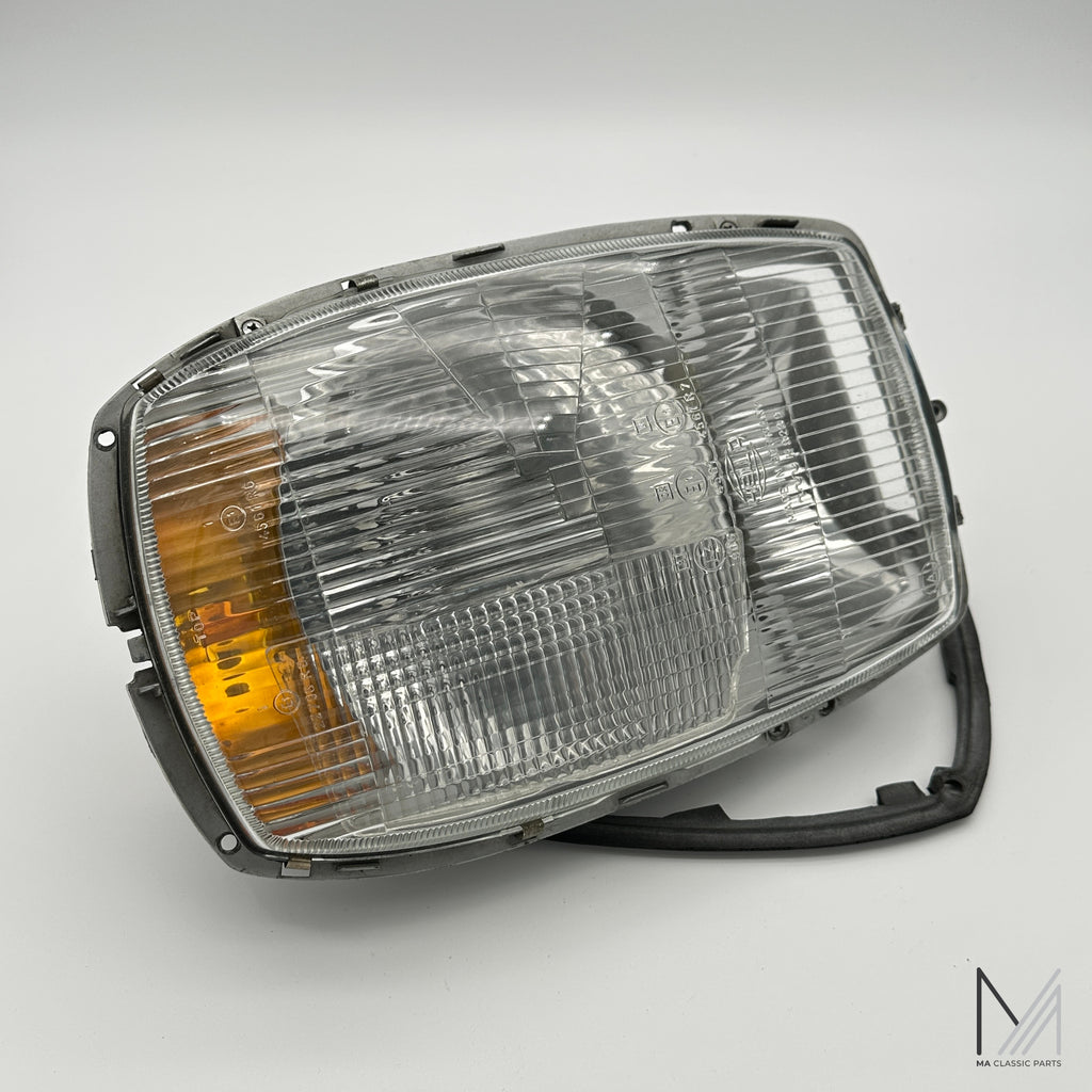 Hella Scheinwerfer 190/295 H3 Mercedes-Benz /8 W114 W115 gebraucht – Ansicht 2
