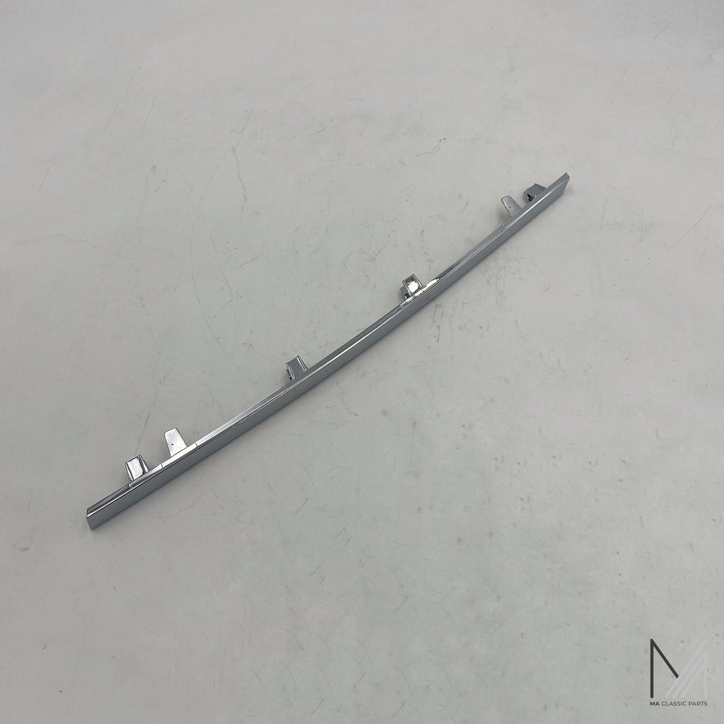 Mercedes-Benz W166 Zierstab A1668881385 NOS
