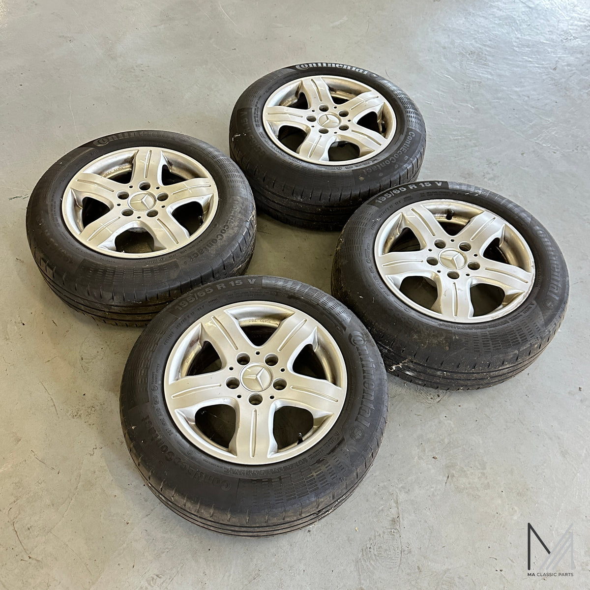 Alufelgen Satz 7x15 ET35 KBA46946 Mercedes 5x112 mit Reifen 195/65 R15