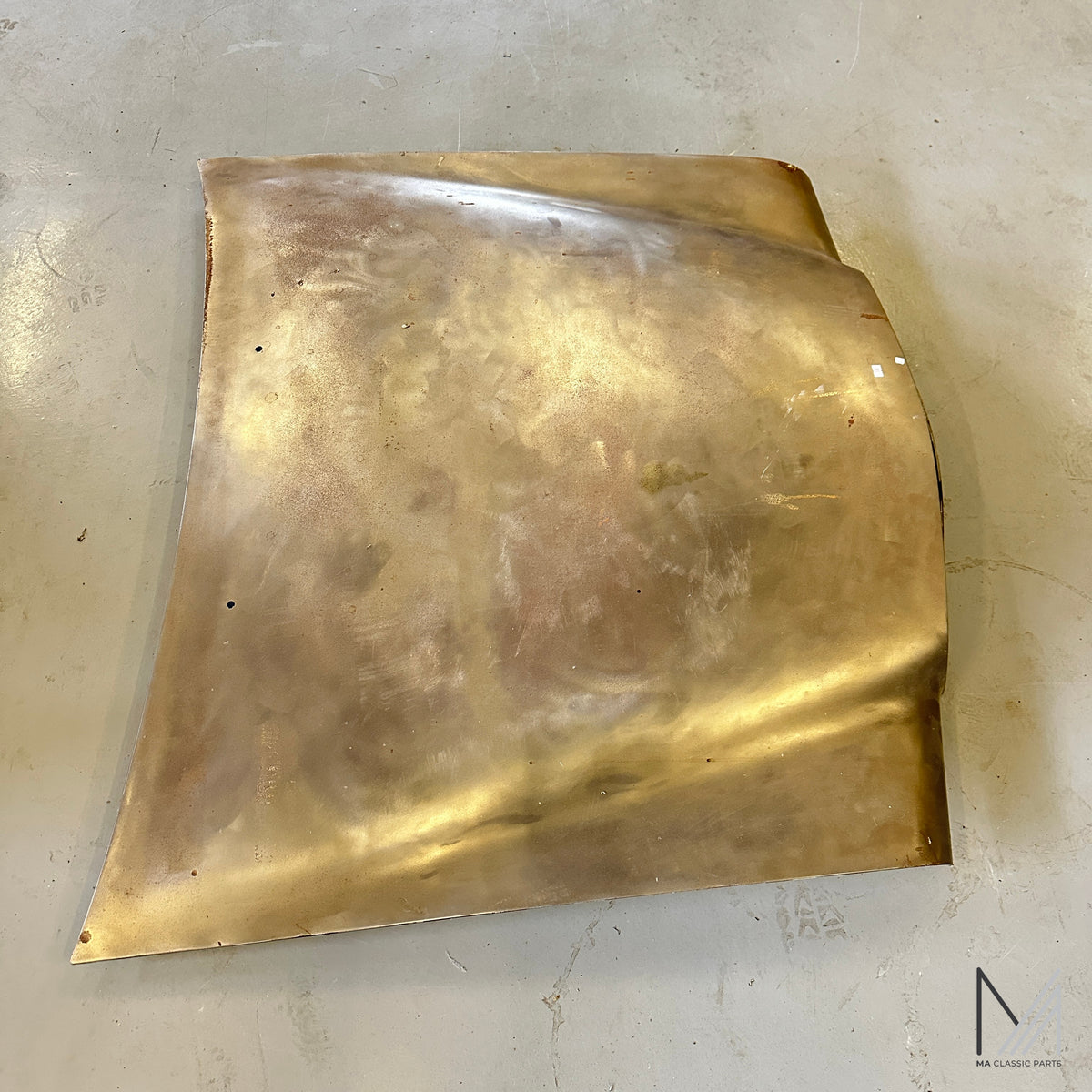 Mercedes-Benz W114 W115 /8 Motorhaube blank